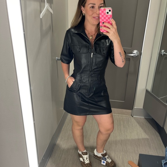 Meet your Posher, Claire - Picture 2 of 8